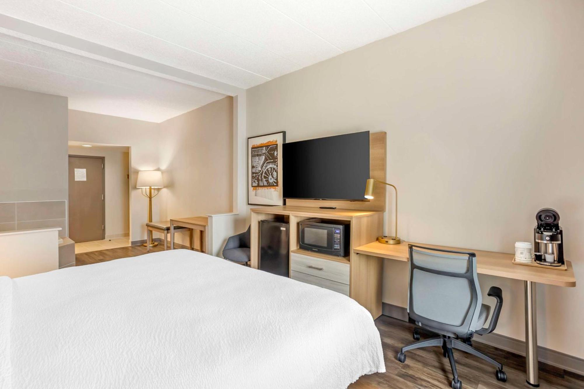 Best Western Plus Heritage Rail Inn & Suites York Zewnętrze zdjęcie