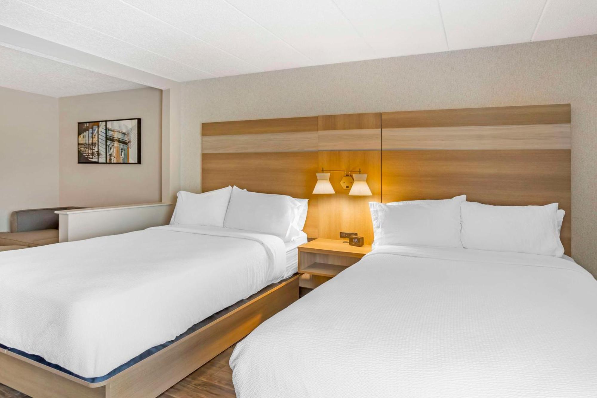 Best Western Plus Heritage Rail Inn & Suites York Zewnętrze zdjęcie