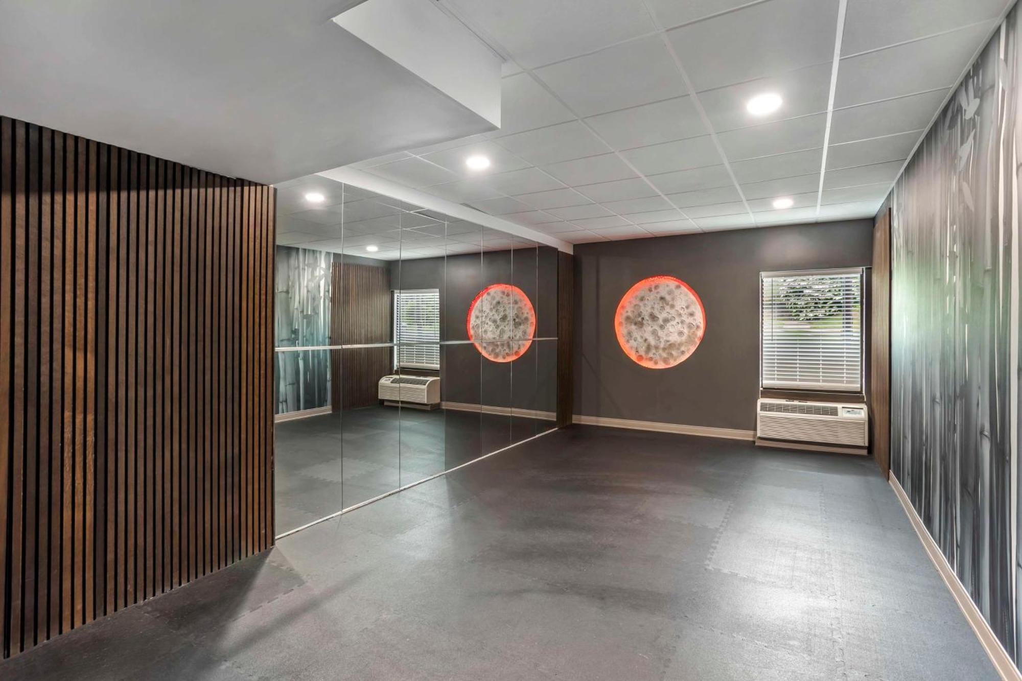 Best Western Plus Heritage Rail Inn & Suites York Zewnętrze zdjęcie